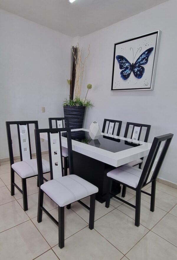 Antecomedor Domino 6 sillas blanco y negro